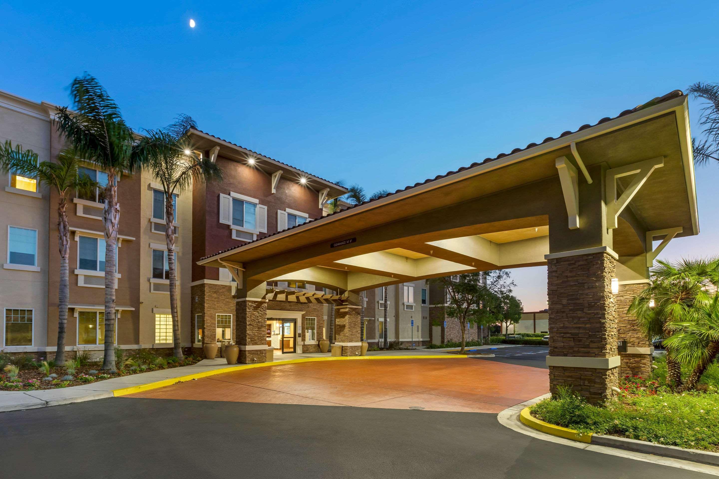 Comfort Inn&Suites Near Ontario Airport Exterior foto