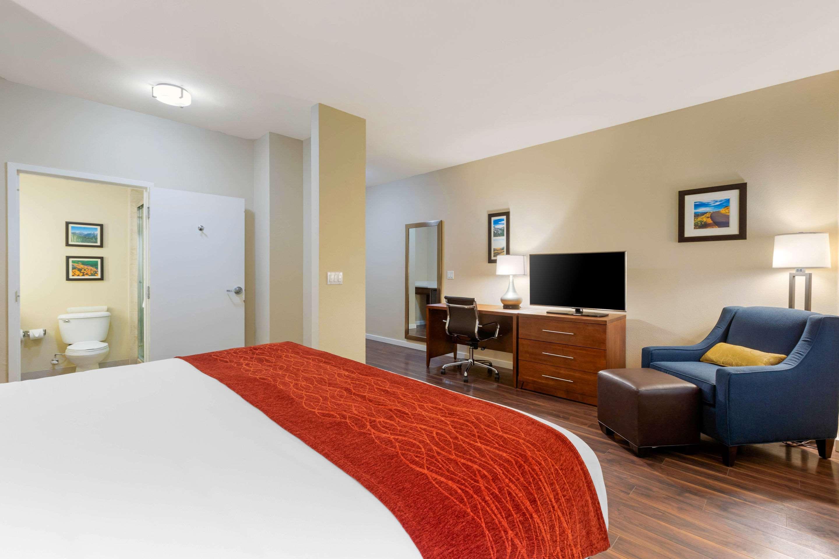 Comfort Inn&Suites Near Ontario Airport Exterior foto